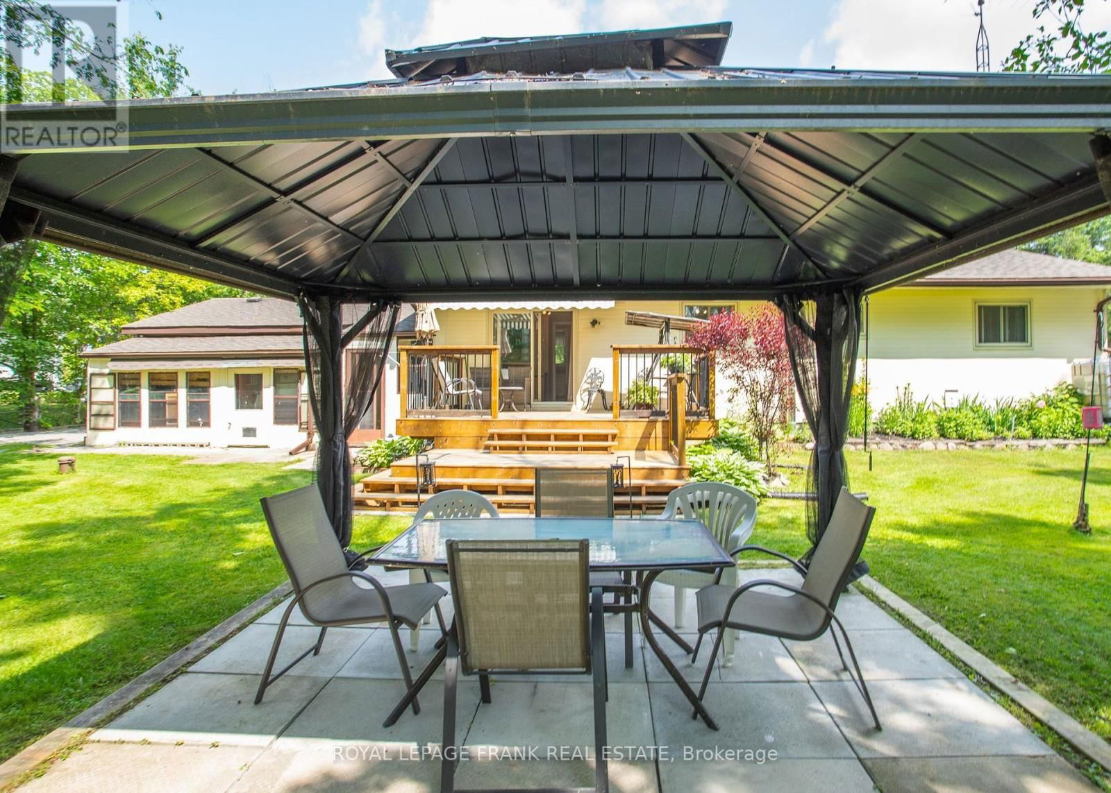 124 RILEY LANE Image 32