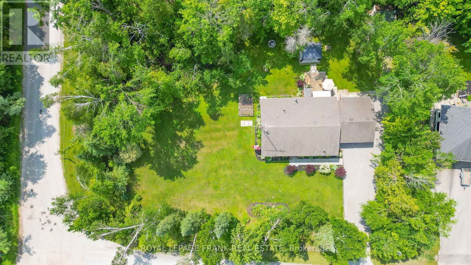 124 RILEY LANE Image 5