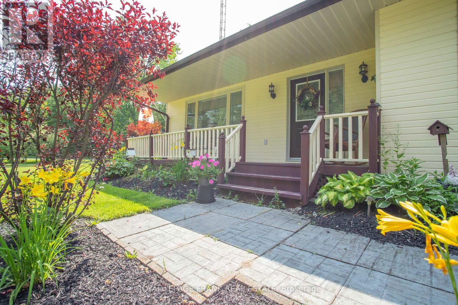 124 RILEY LANE Image 7