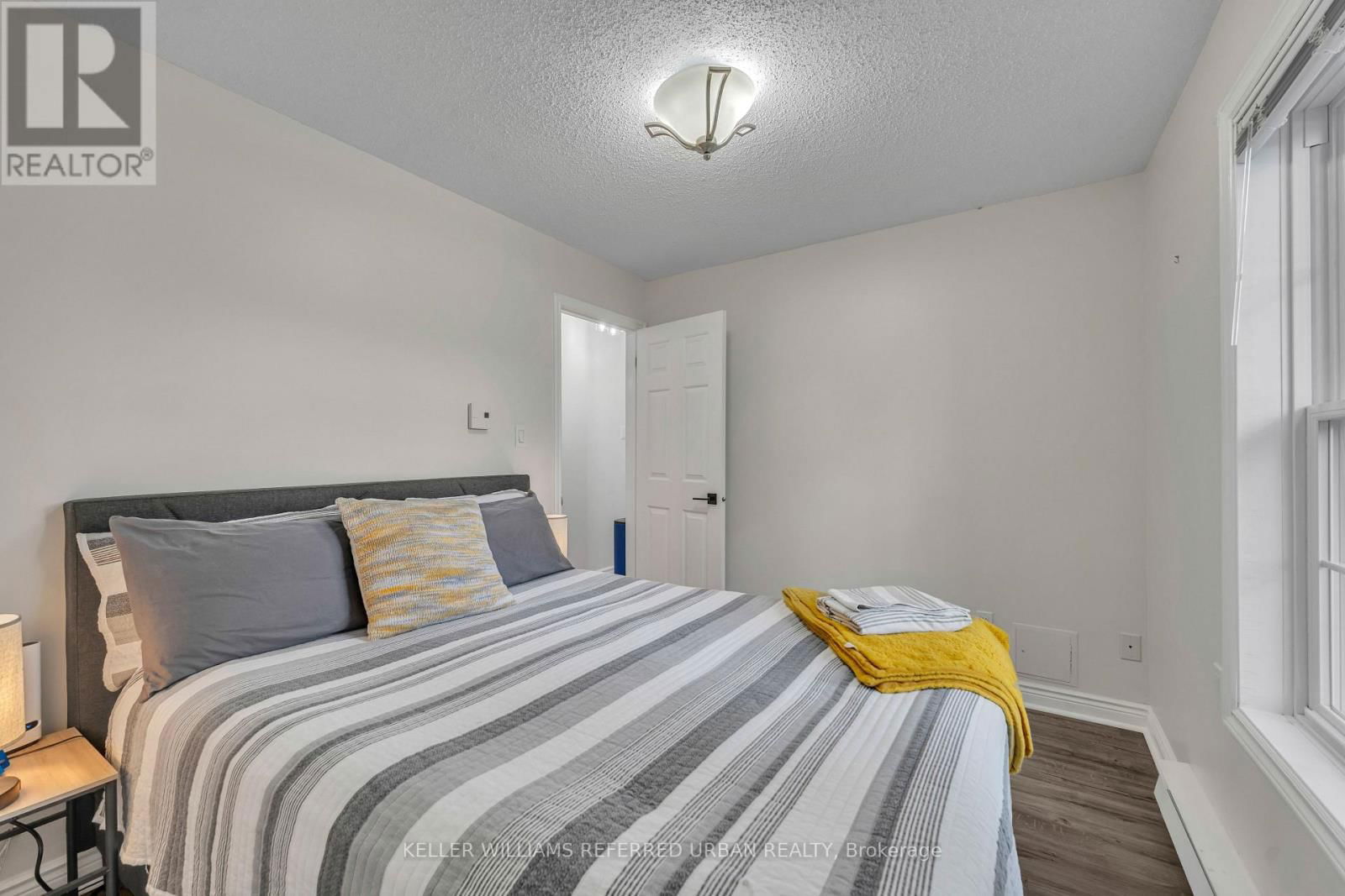 E101 - 182 D'ARCY STREET EAST Image 23