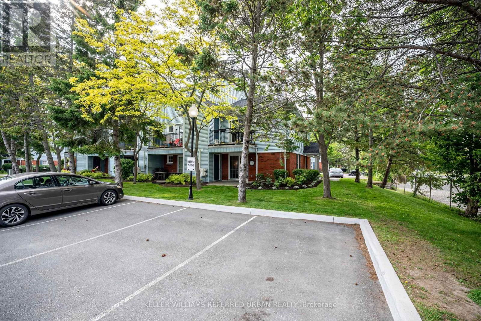 E101 - 182 D'ARCY STREET EAST Image 34