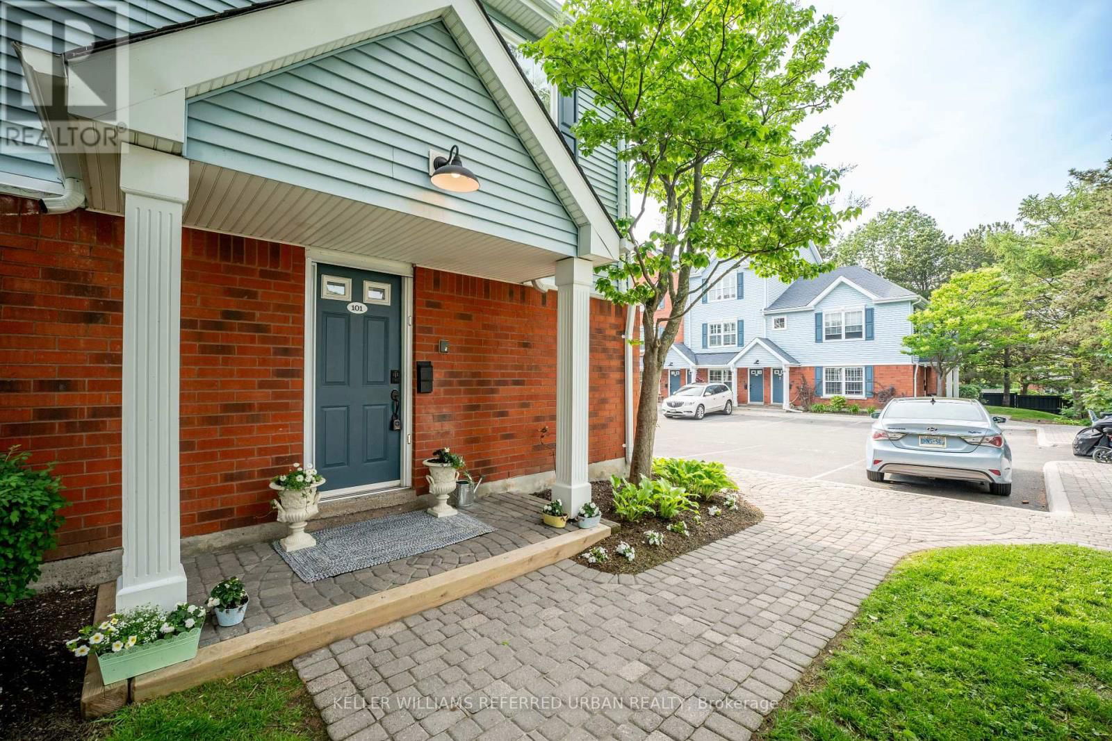 E101 - 182 D'ARCY STREET EAST Image 35