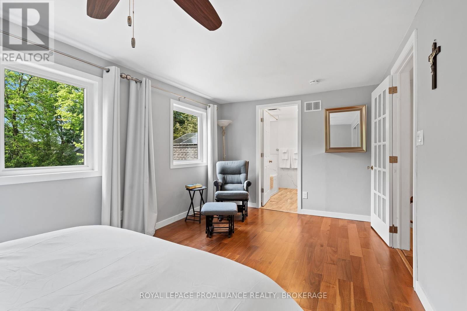 216 PHILLIPS STREET Image 21