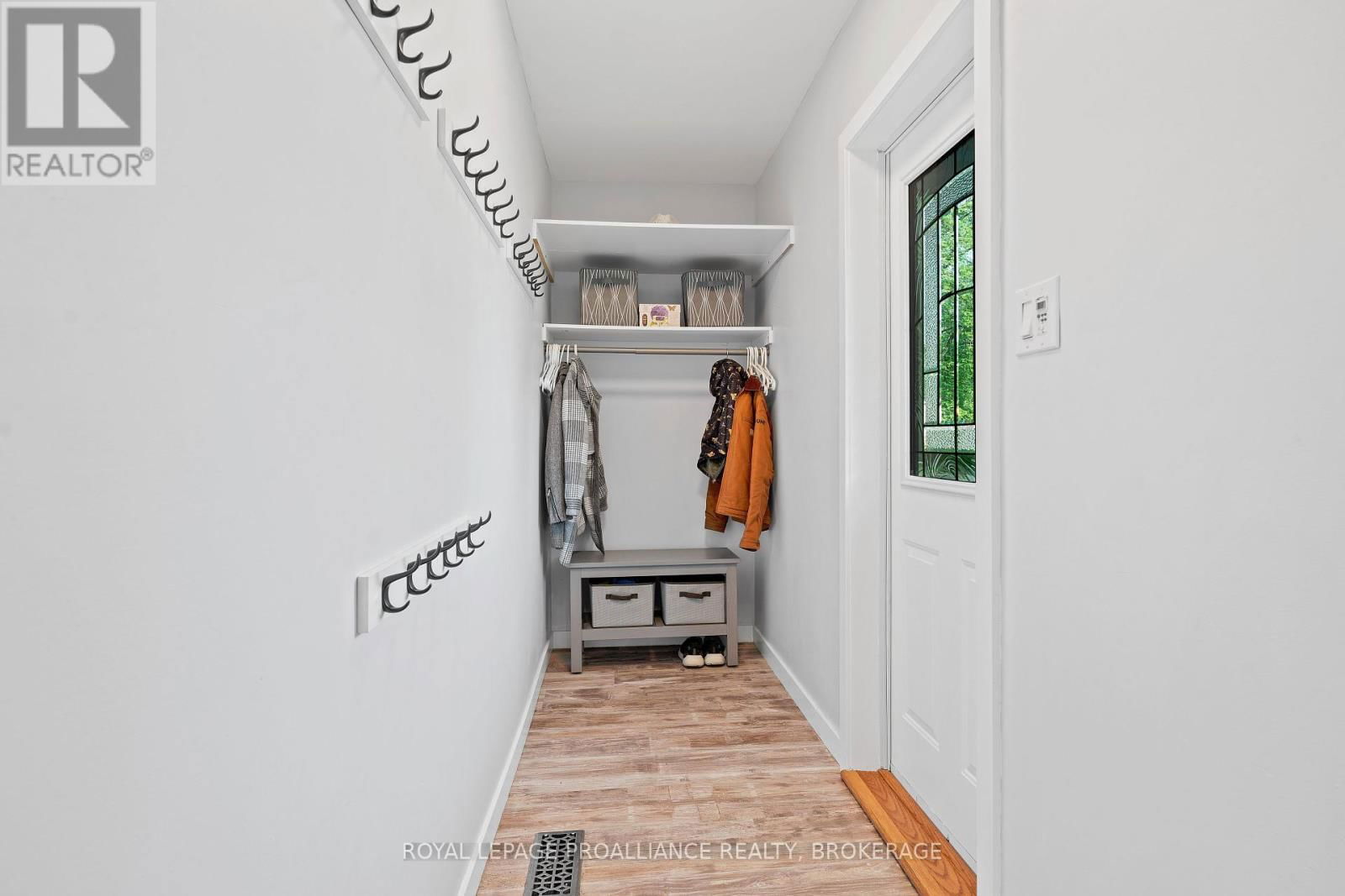 216 PHILLIPS STREET Image 5