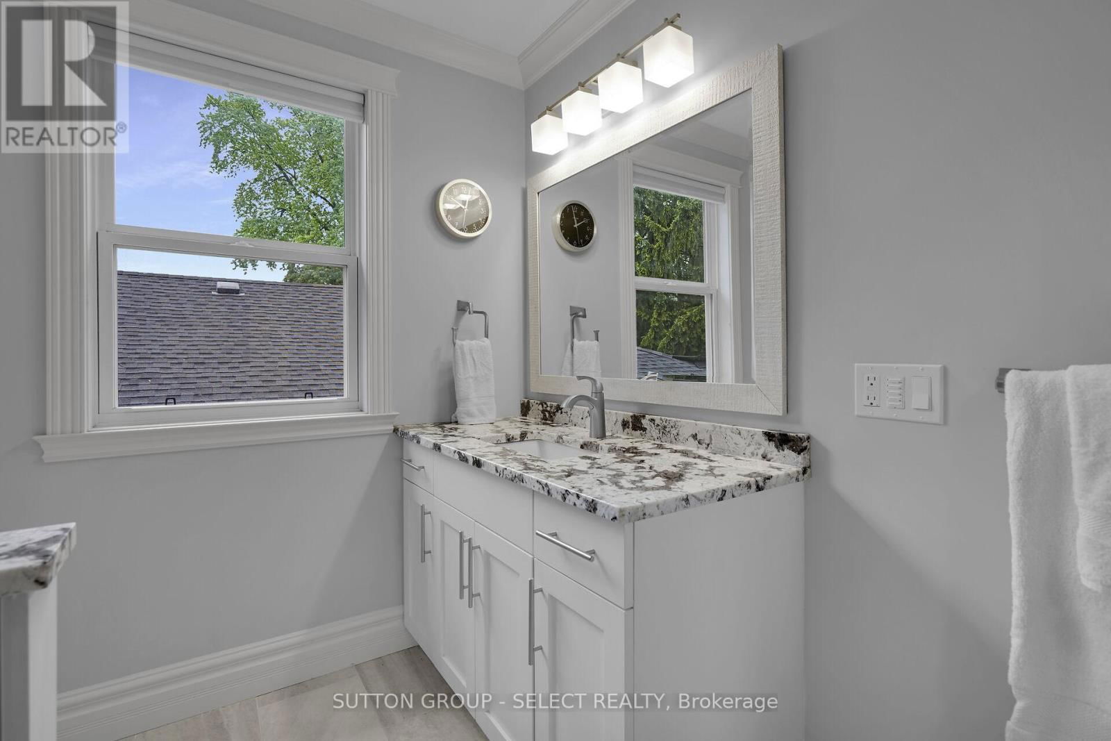 380 ST JAMES STREET Image 36