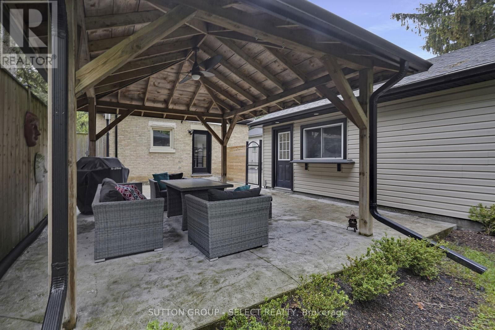 380 ST JAMES STREET Image 40