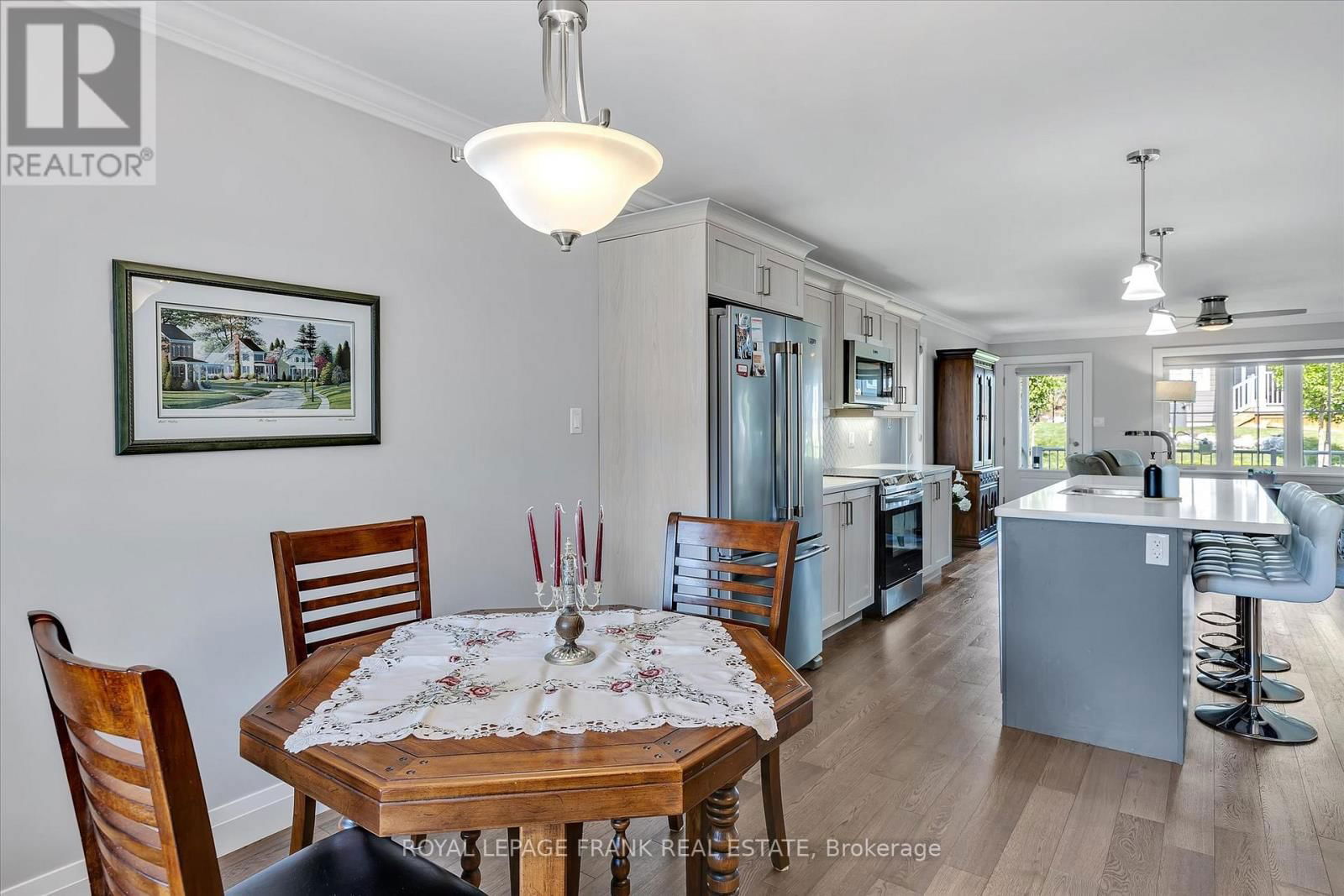 9 IRONS AVENUE Image 10