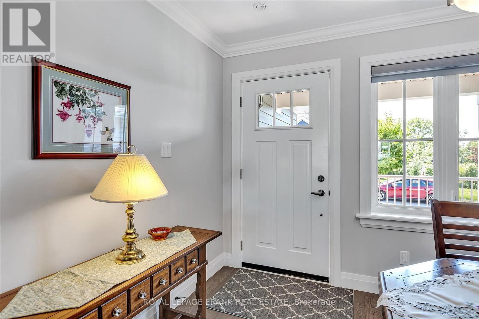9 IRONS AVENUE Image 4