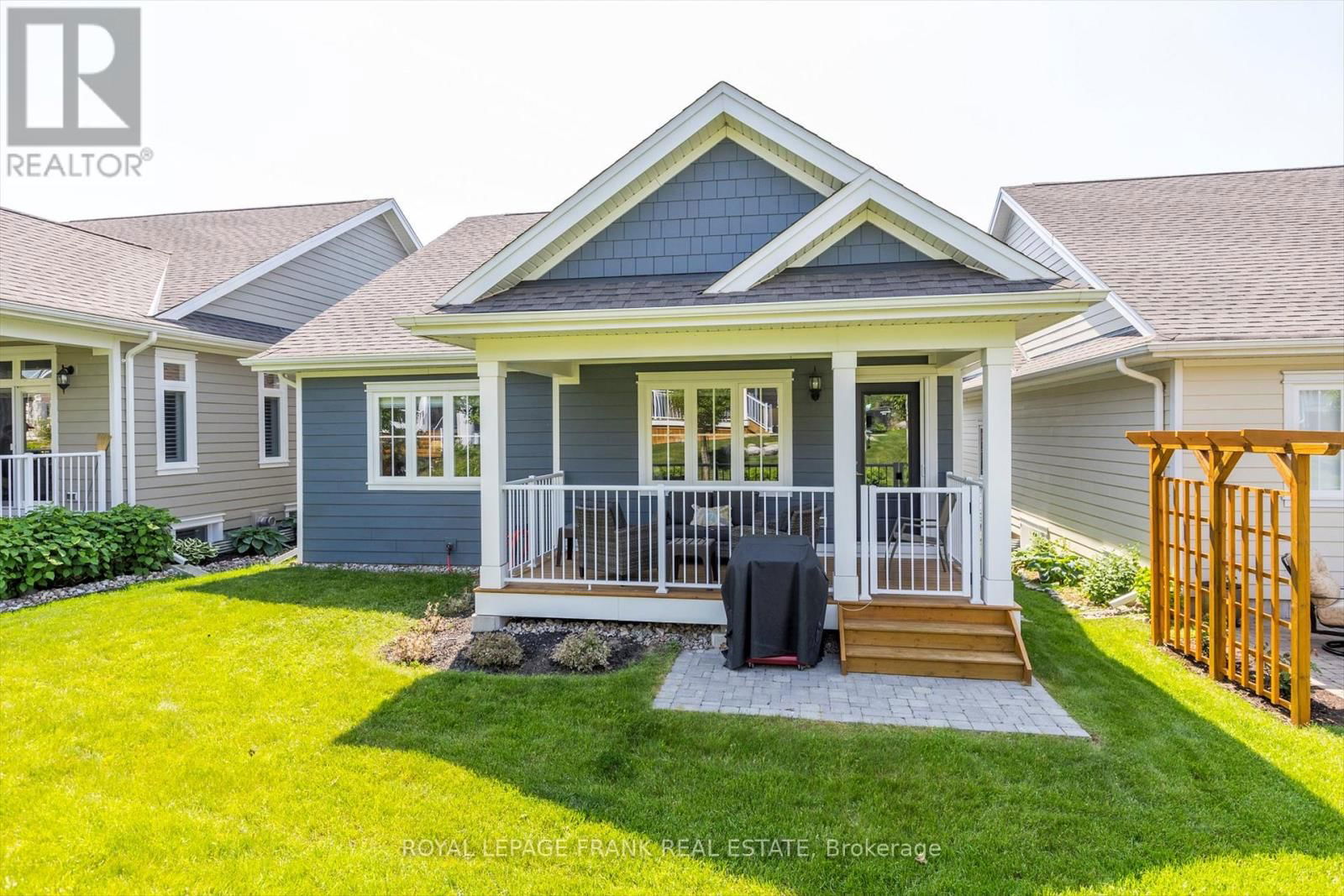 9 IRONS AVENUE Image 46