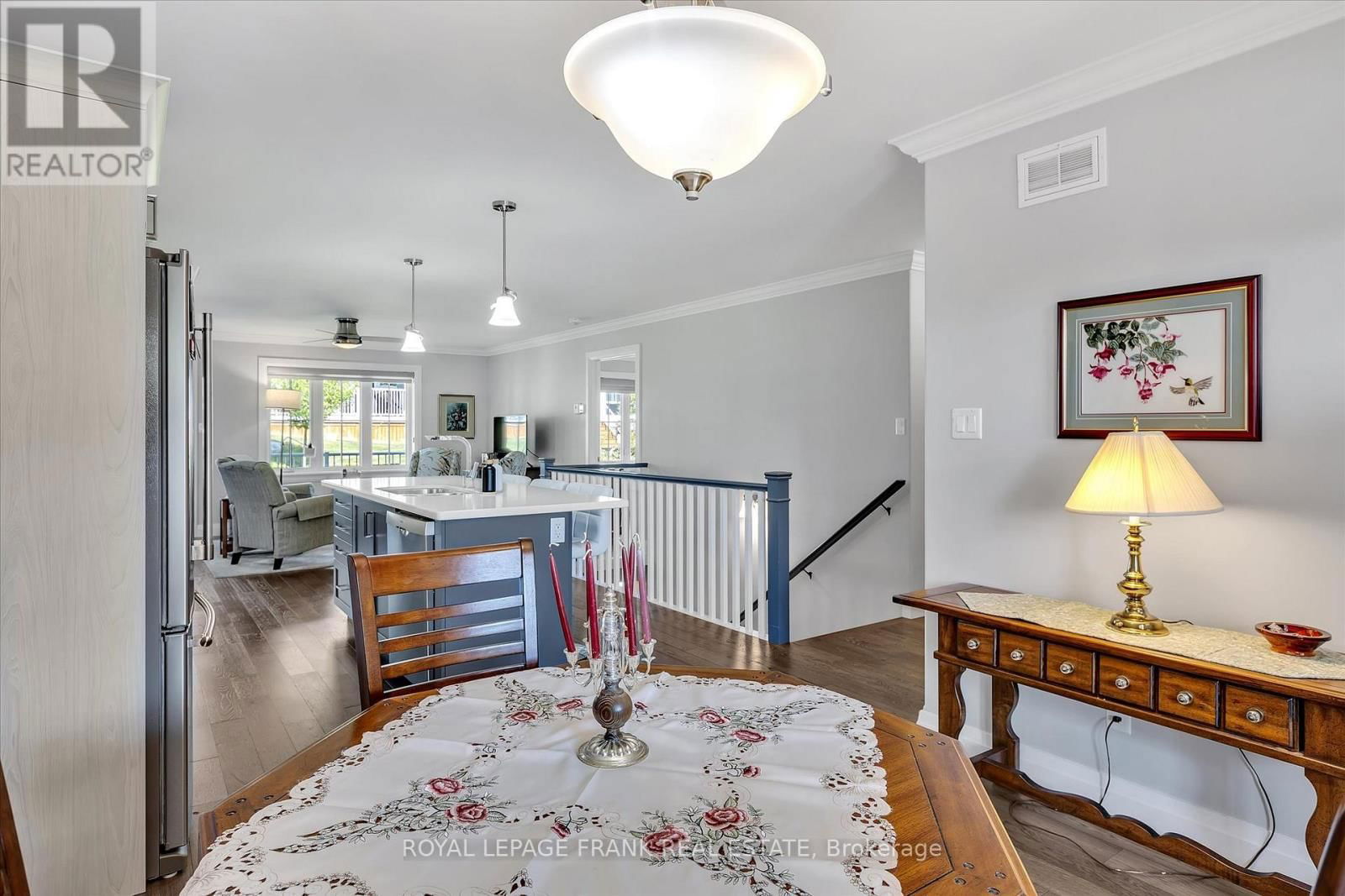 9 IRONS AVENUE Image 6