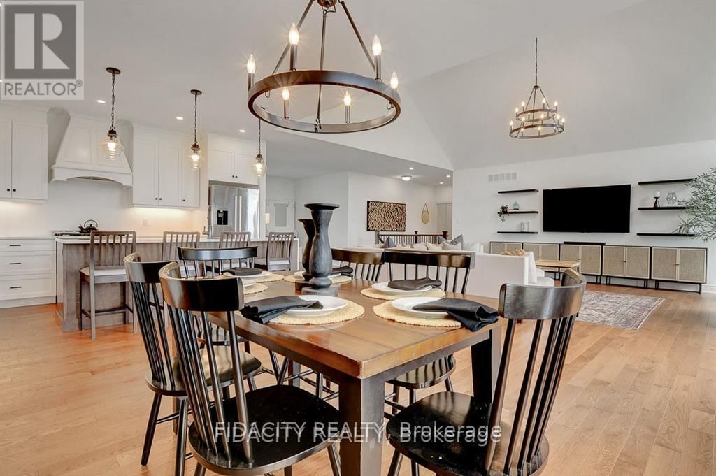 168 KASWIT DRIVE Image 14
