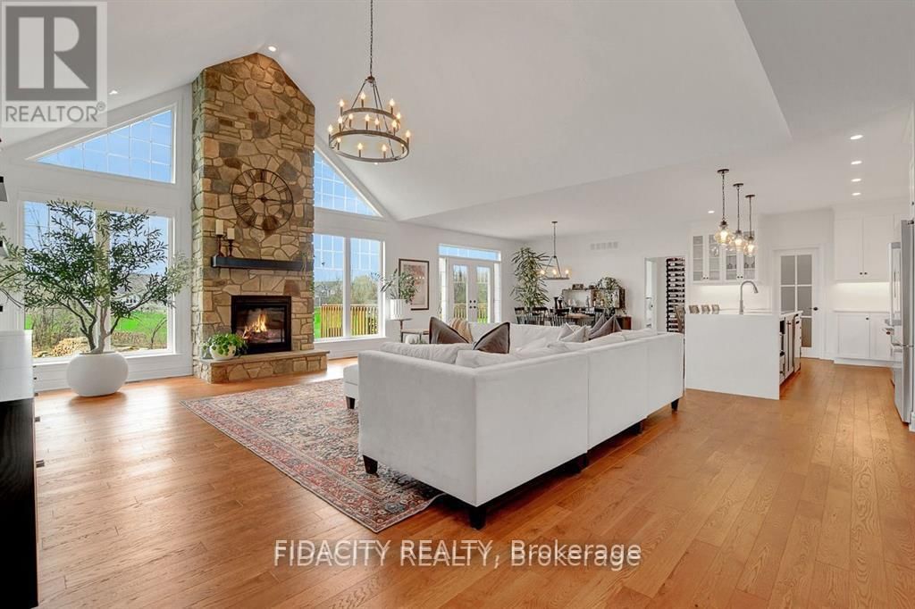 168 KASWIT DRIVE Image 7