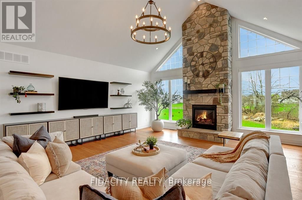 168 KASWIT DRIVE Image 8