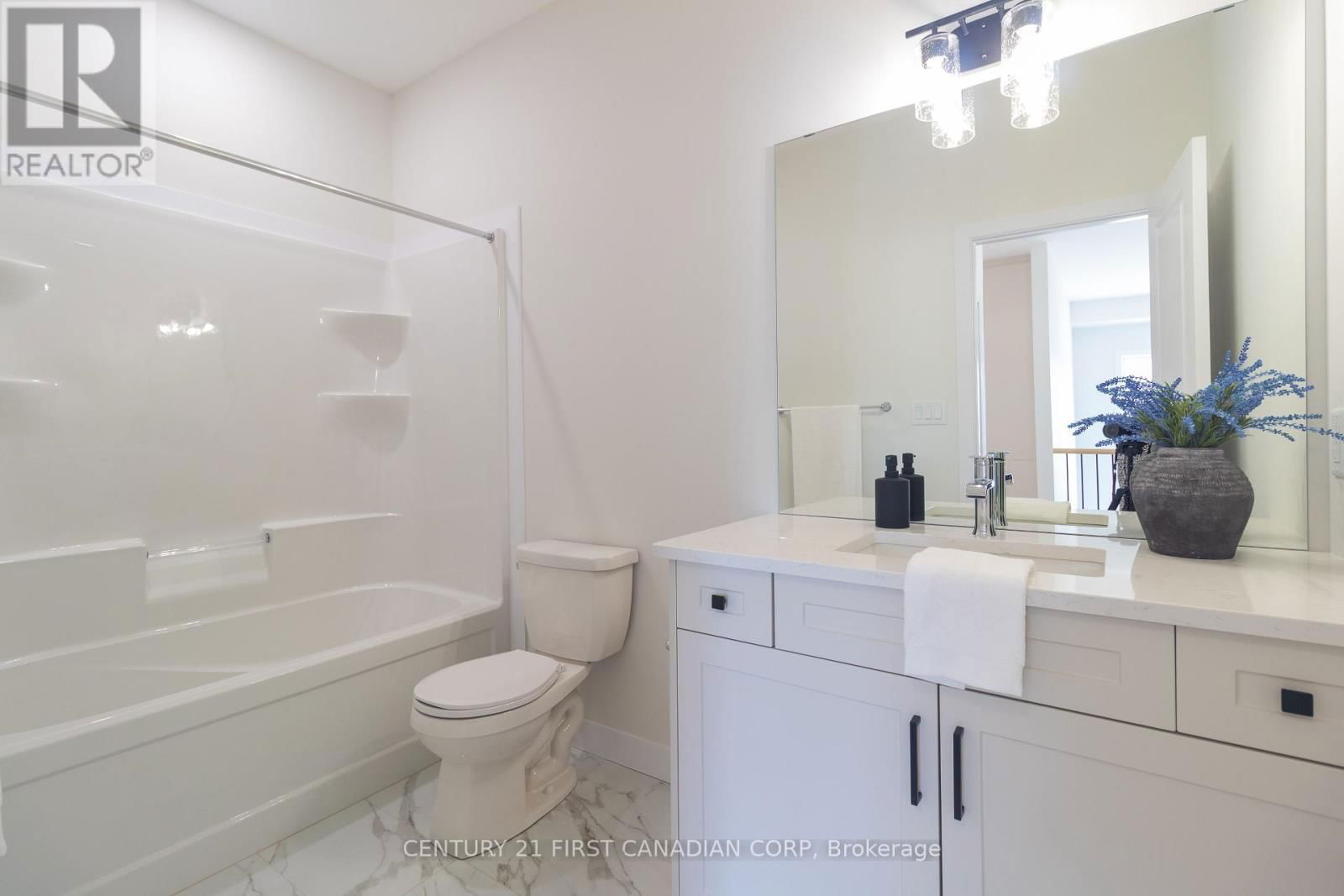 6694 HAYWARD DRIVE Image 19