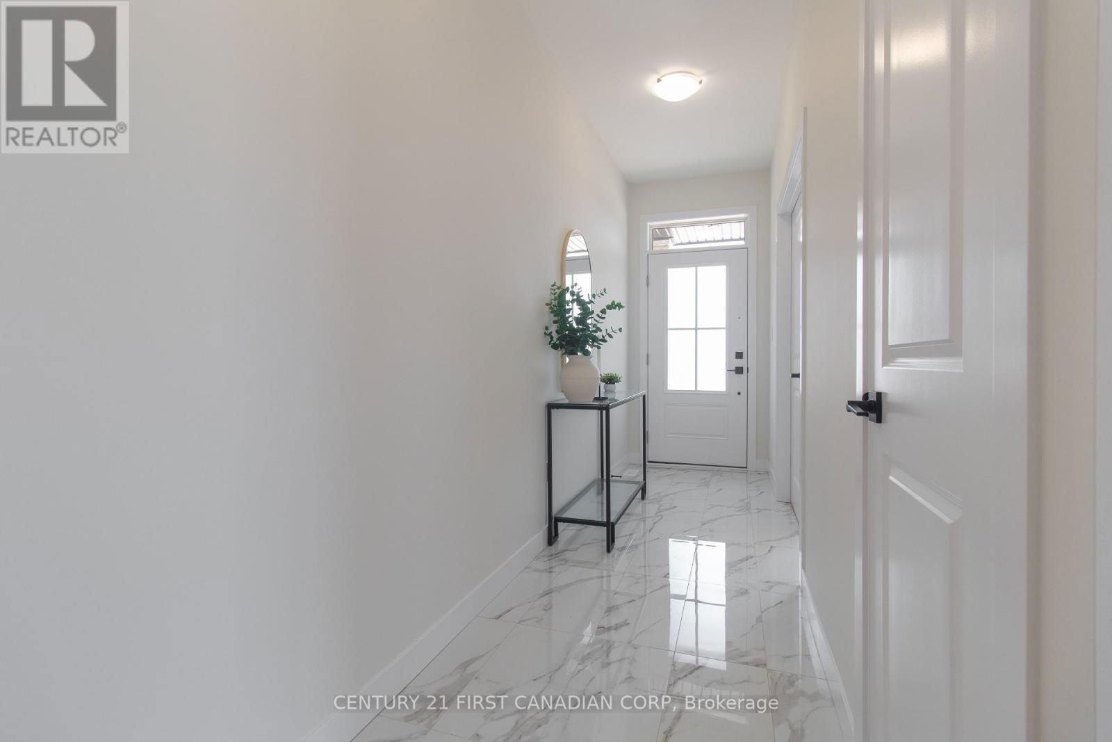 6694 HAYWARD DRIVE Image 7