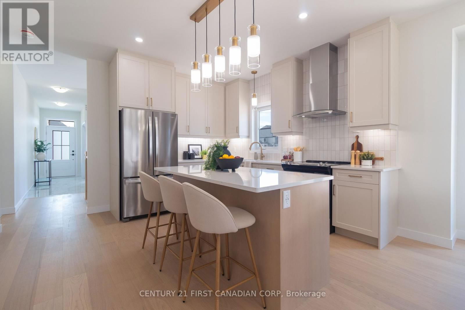 6694 HAYWARD DRIVE Image 9
