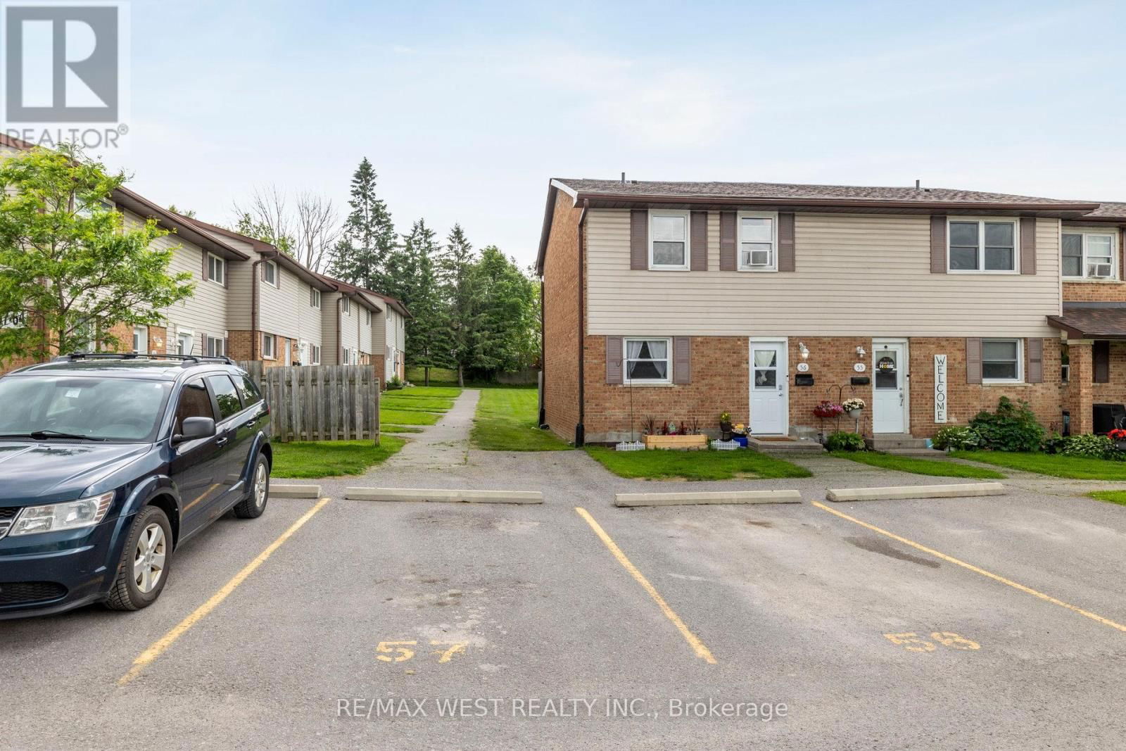 57 - 996 SYDENHAM ROAD Image 38