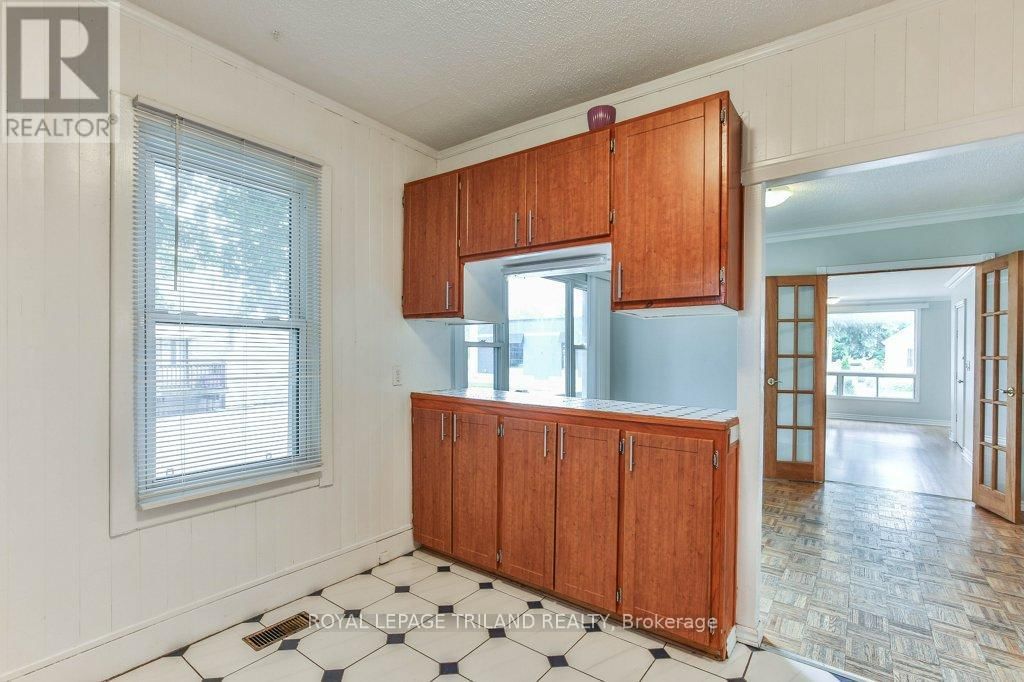 10 LINWOOD STREET Image 10