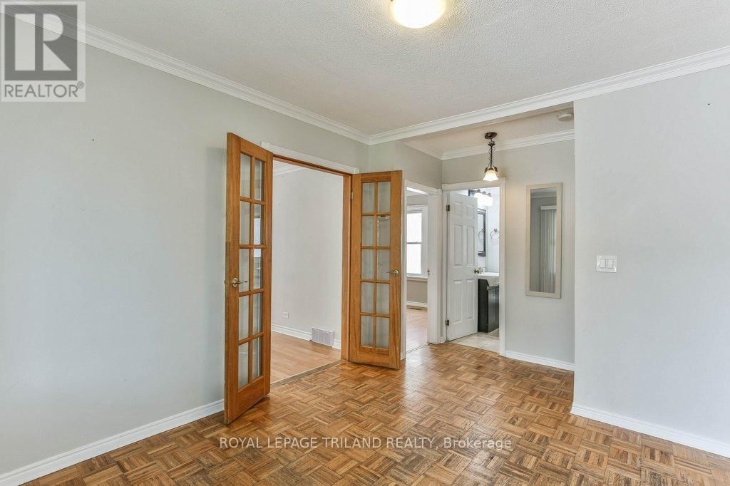 10 LINWOOD STREET Image 14