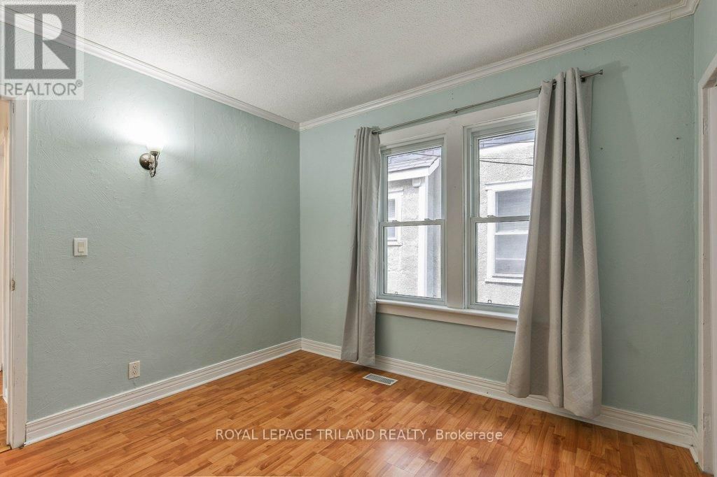 10 LINWOOD STREET Image 18