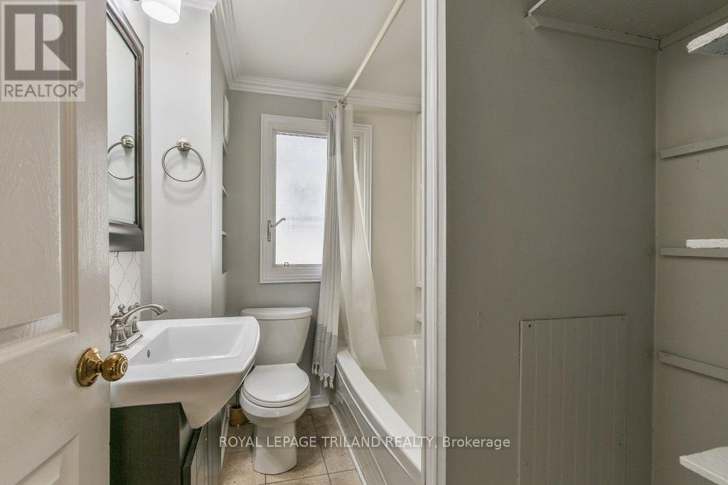 10 LINWOOD STREET Image 19