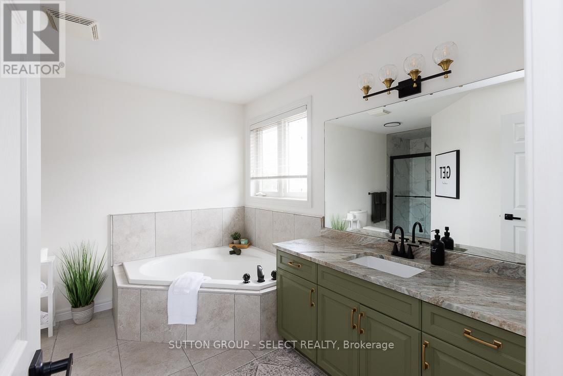 382 PLANE TREE DRIVE Image 20