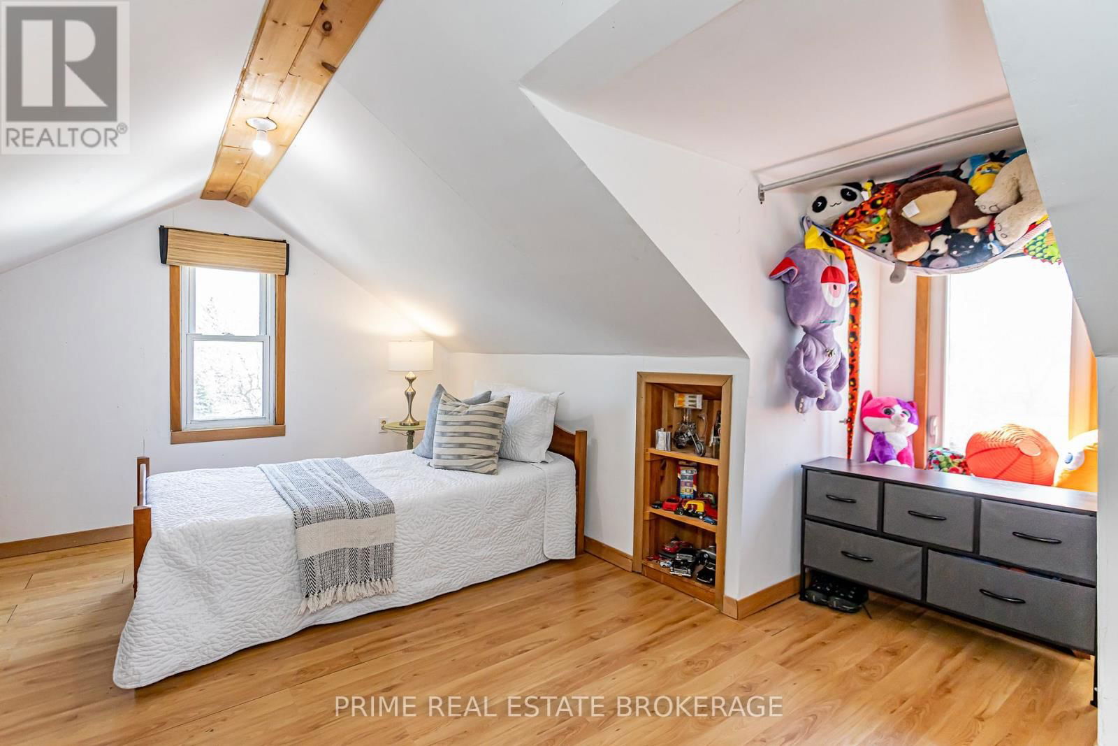 175 BROADWAY STREET Image 32