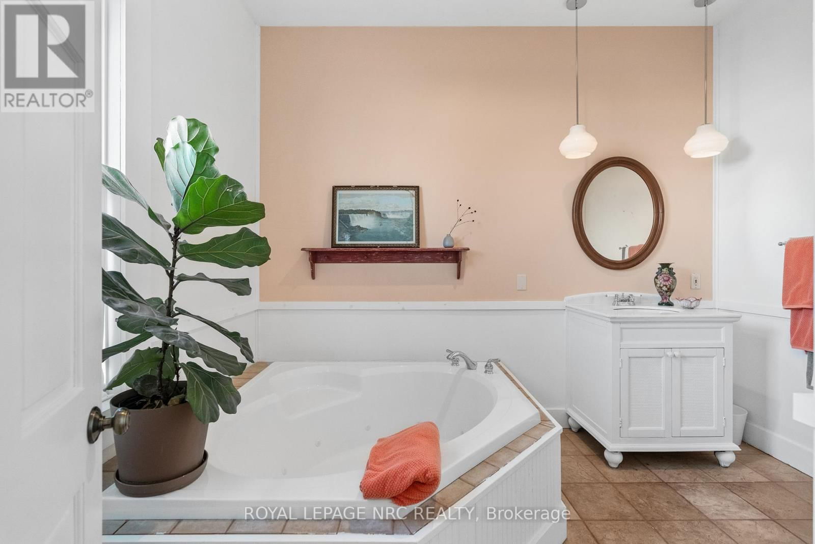 3765 CRYSTAL BEACH DRIVE Image 15