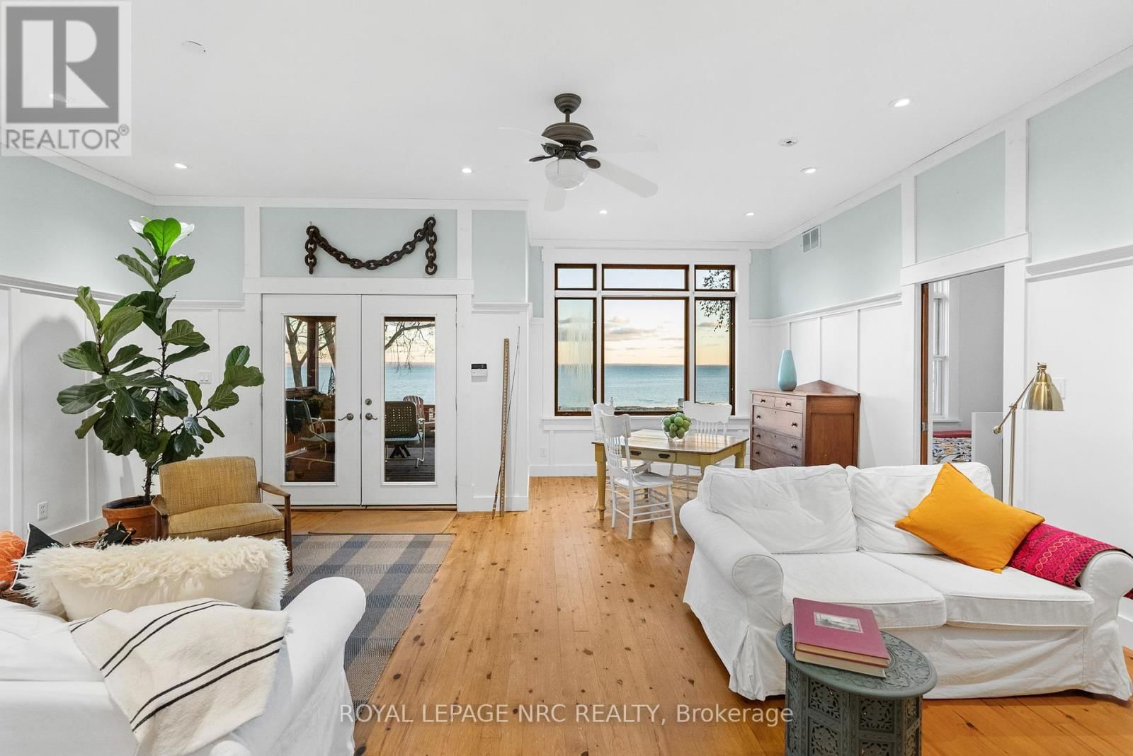 3765 CRYSTAL BEACH DRIVE Image 23