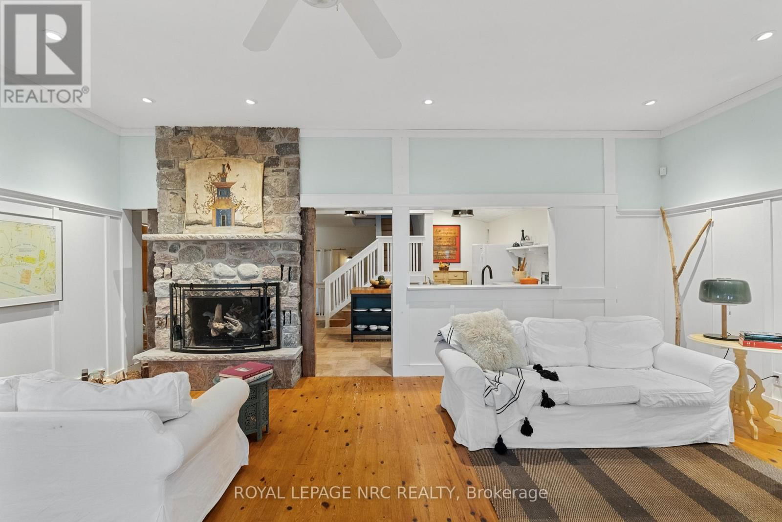 3765 CRYSTAL BEACH DRIVE Image 29