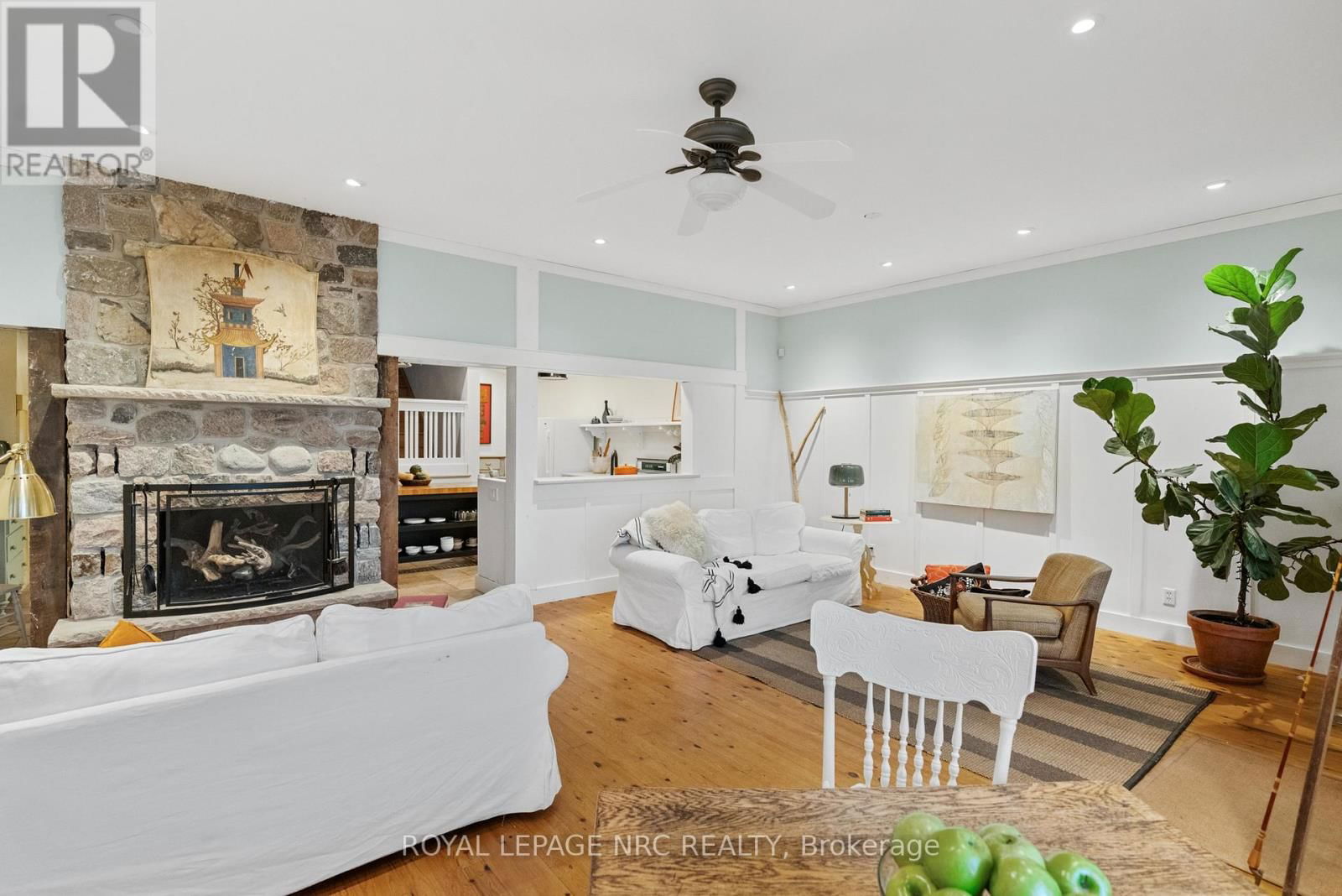 3765 CRYSTAL BEACH DRIVE Image 30