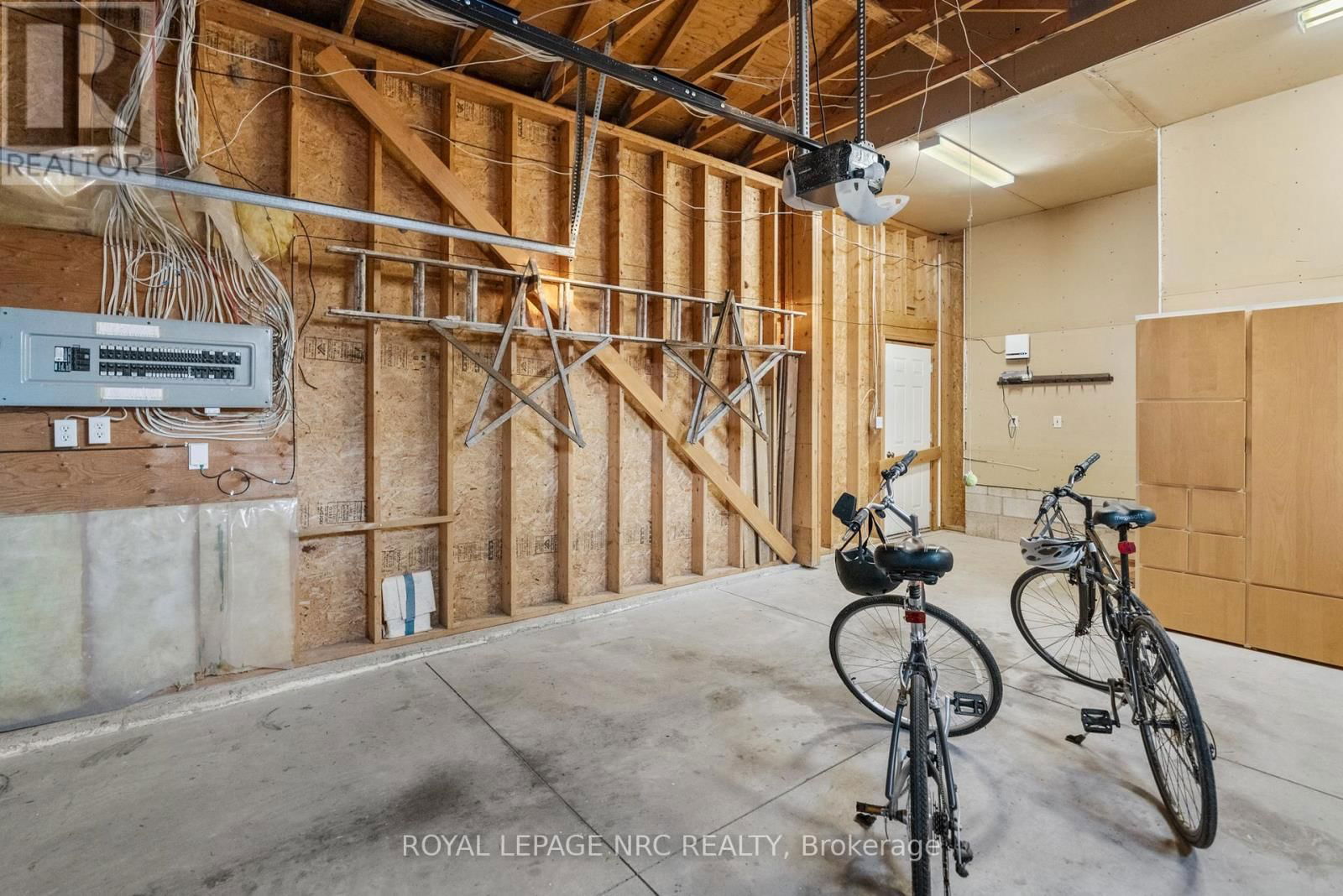 3765 CRYSTAL BEACH DRIVE Image 37