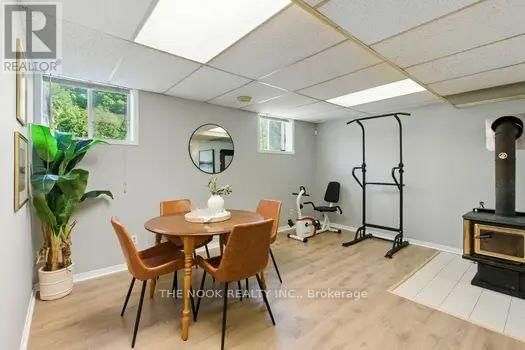 72 COLTMAN ROAD Image 18