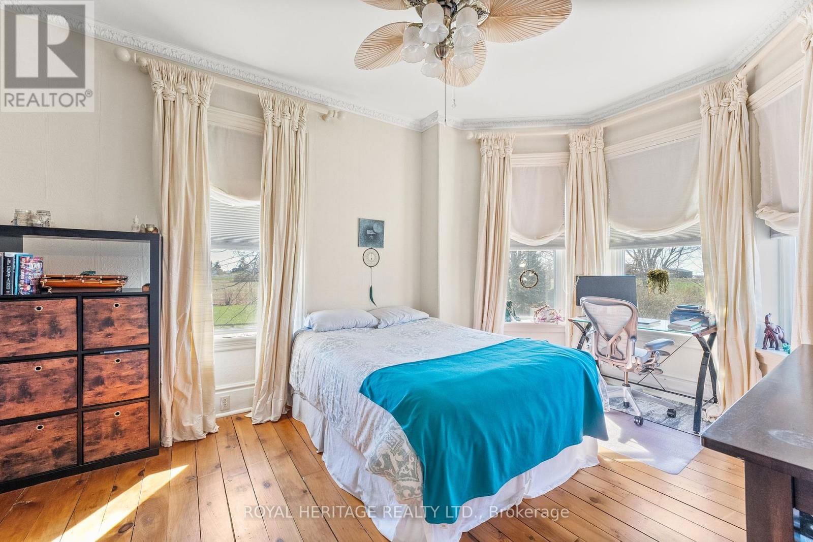 1201 SALEM ROAD Image 16