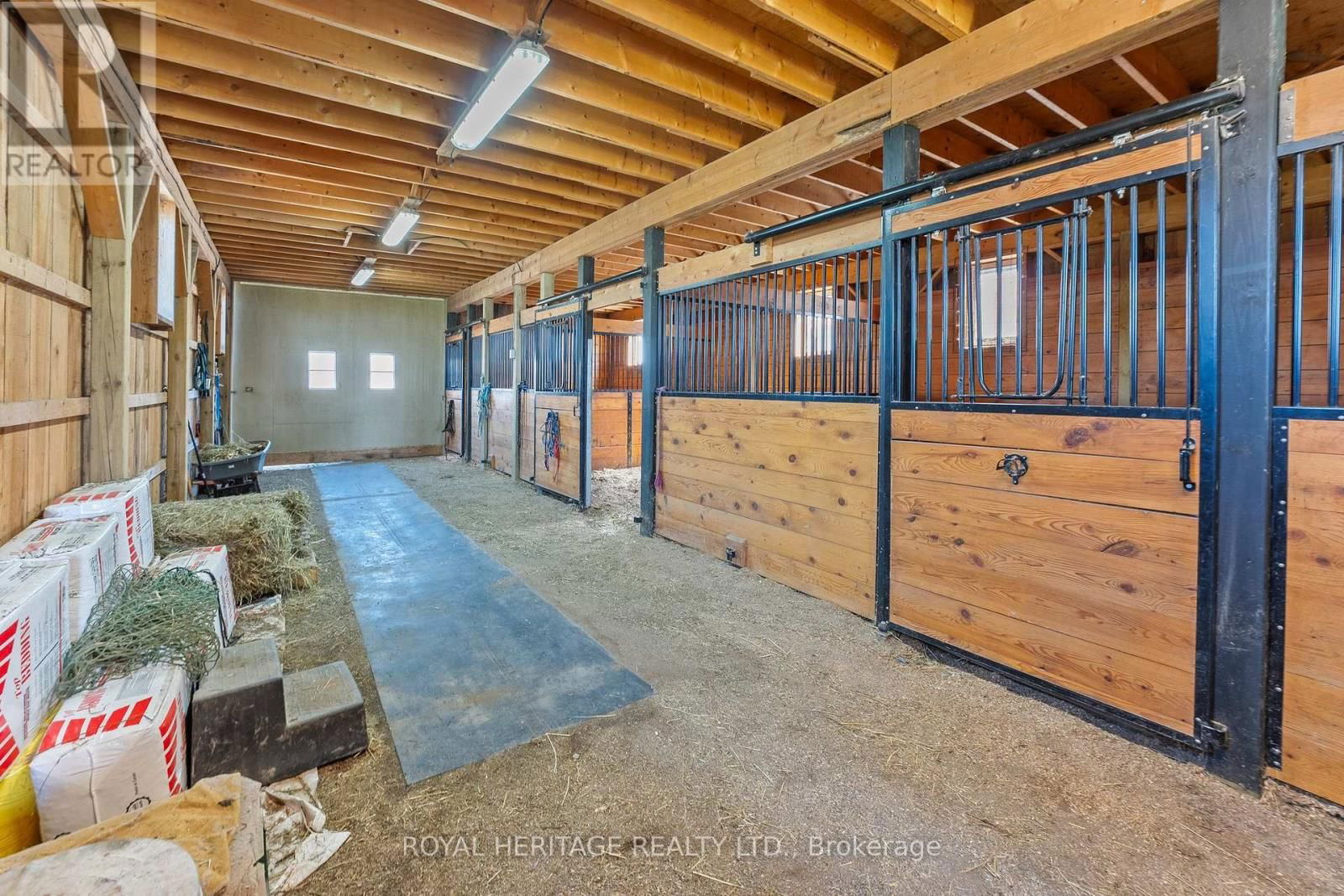 1201 SALEM ROAD Image 28