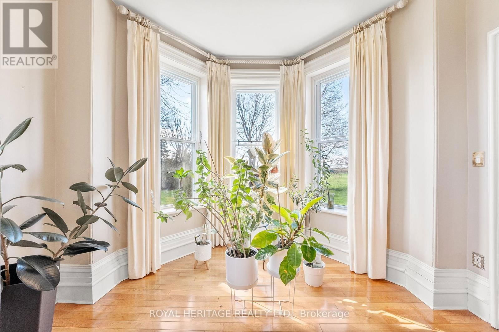 1201 SALEM ROAD Image 9