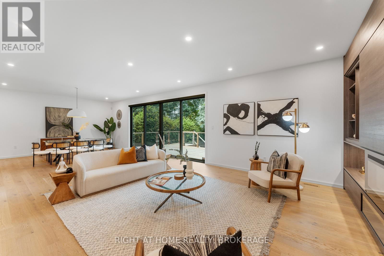 14 MAPLE STREET Image 18