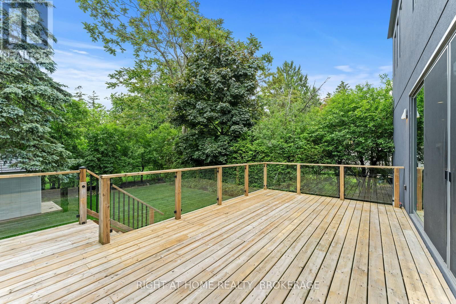 14 MAPLE STREET Image 41