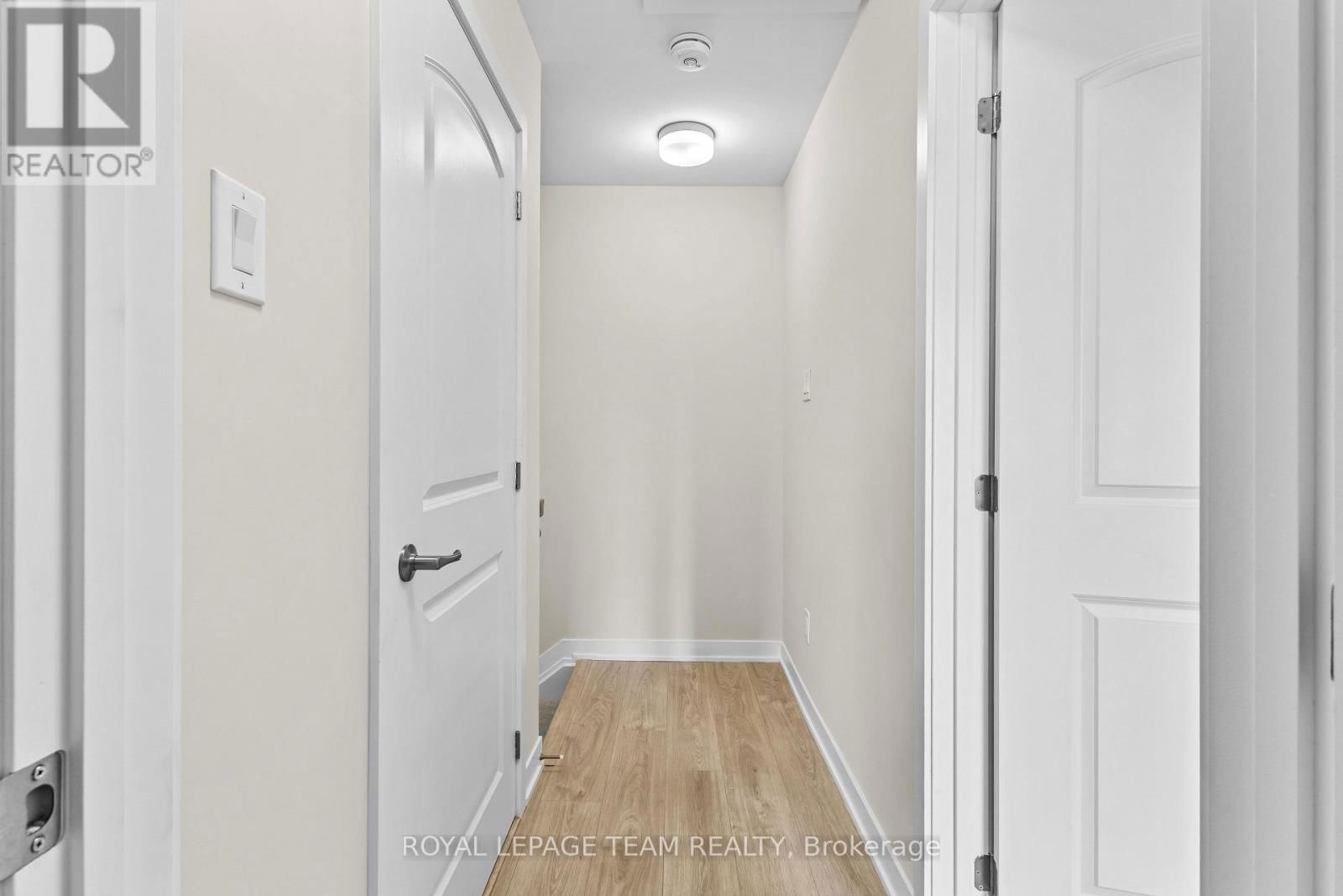 712 PARNIAN PRIVATE Image 12