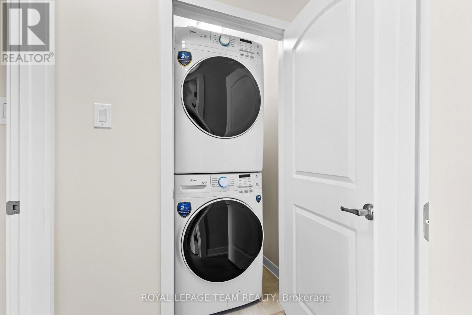 712 PARNIAN PRIVATE Image 19