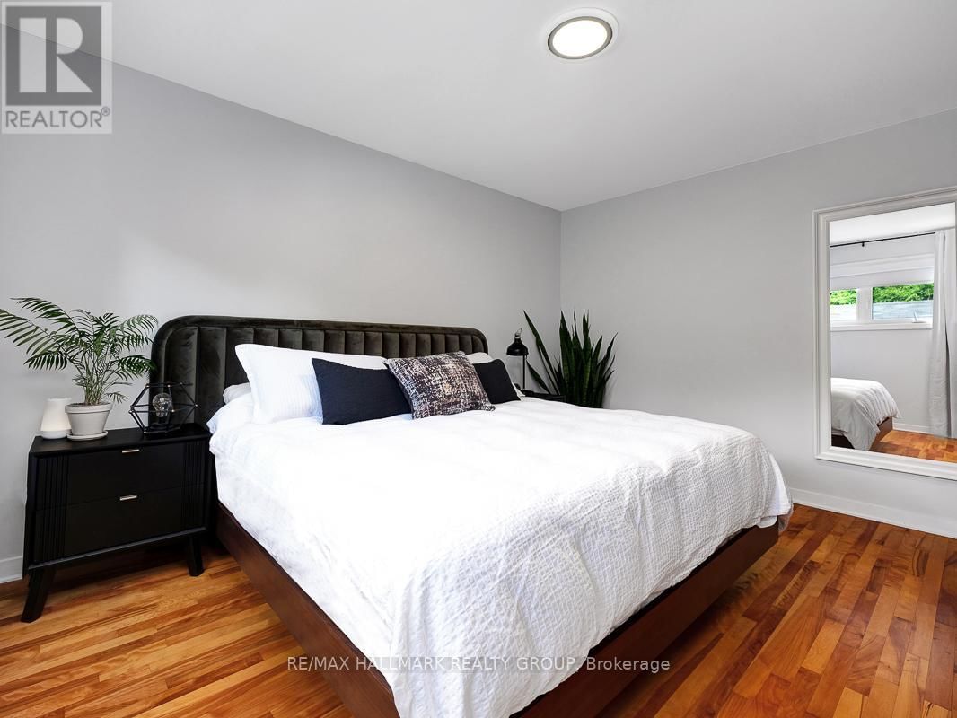 2447 MAGNUS AVENUE Image 18