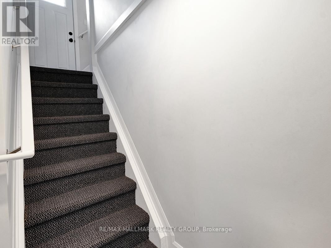 2447 MAGNUS AVENUE Image 24
