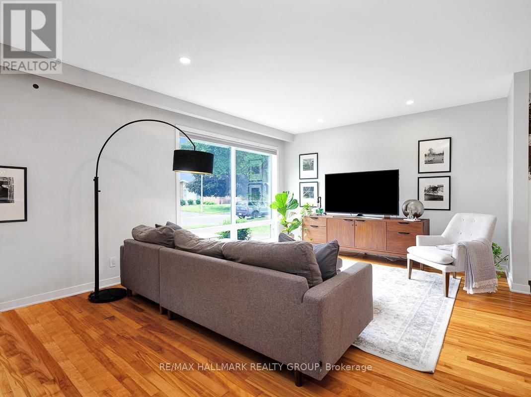 2447 MAGNUS AVENUE Image 5