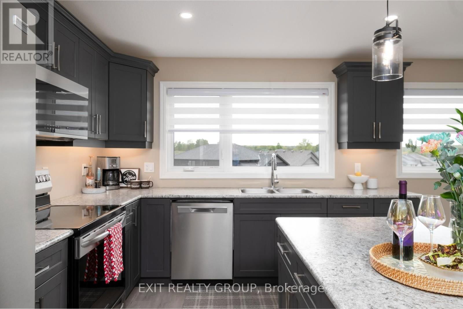 37 CALEB CRESCENT Image 11