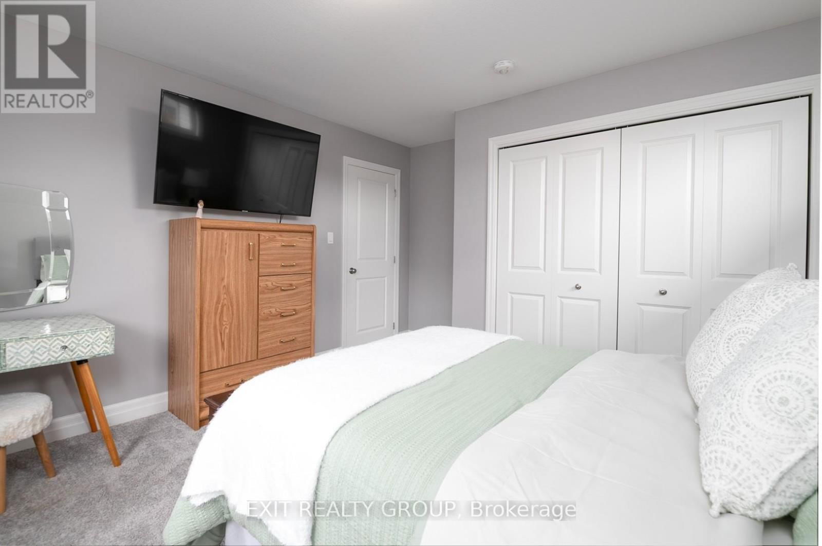 37 CALEB CRESCENT Image 22