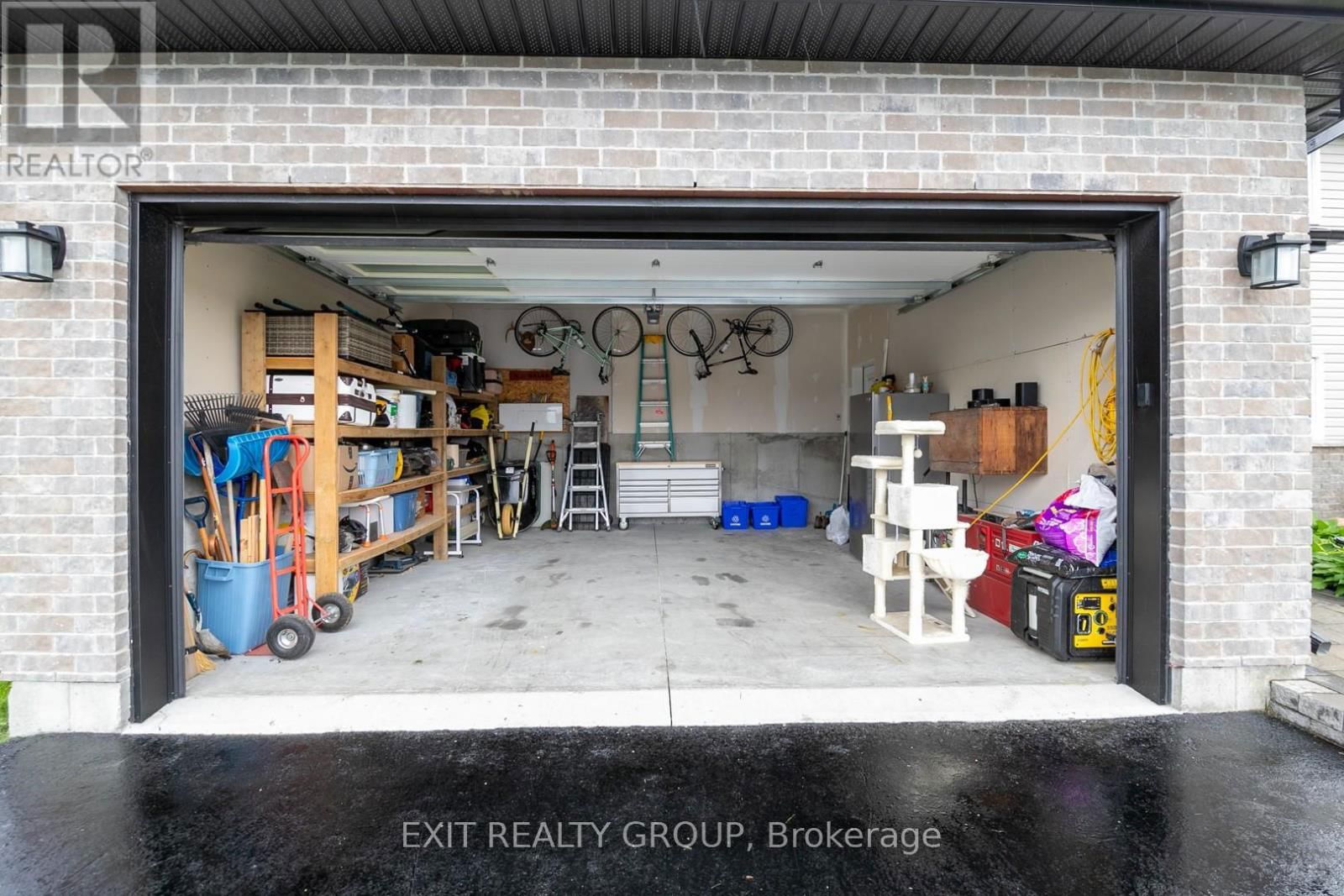 37 CALEB CRESCENT Image 37