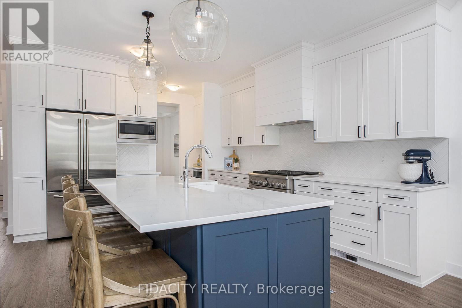 258 ANTLER COURT Image 11