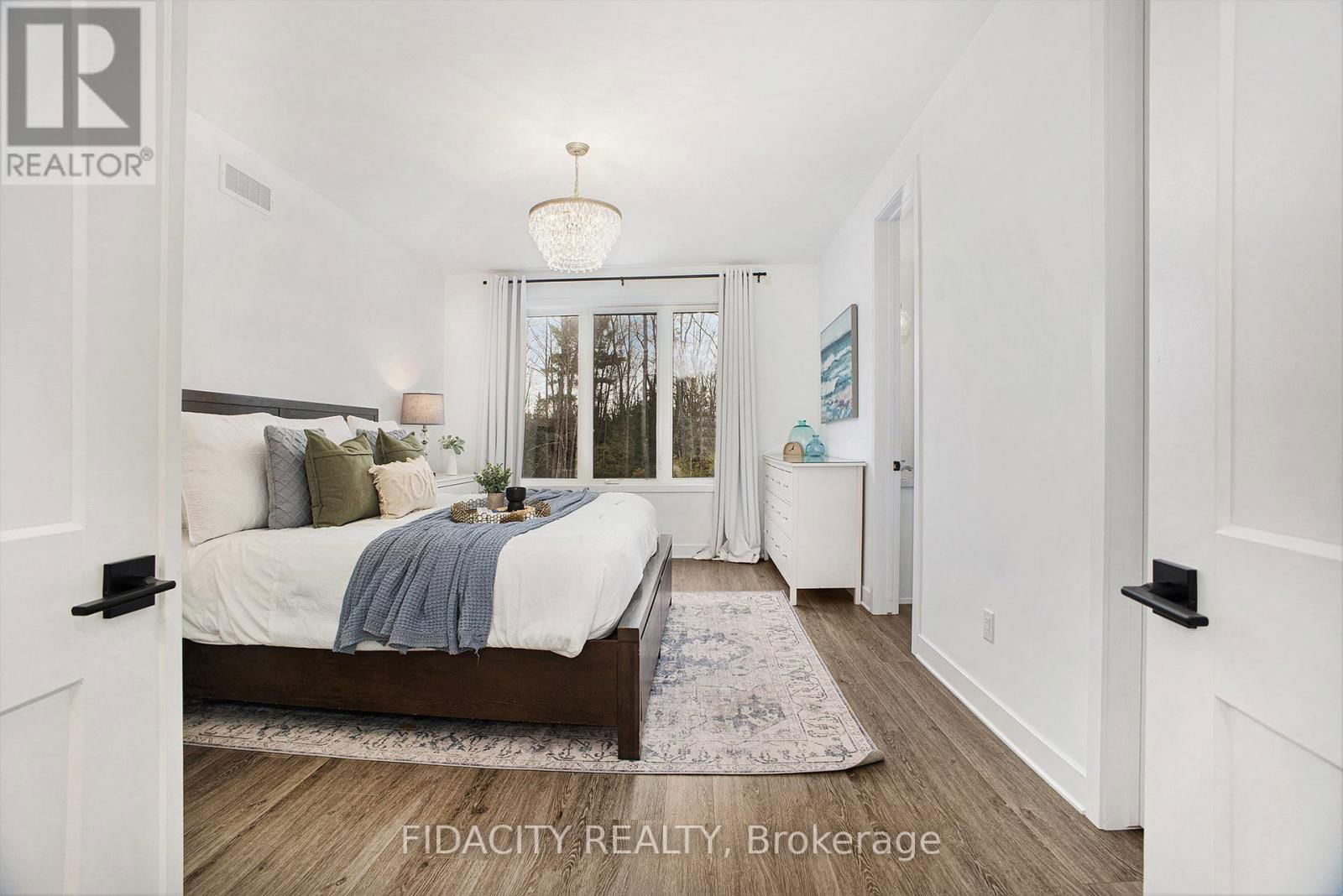 258 ANTLER COURT Image 16
