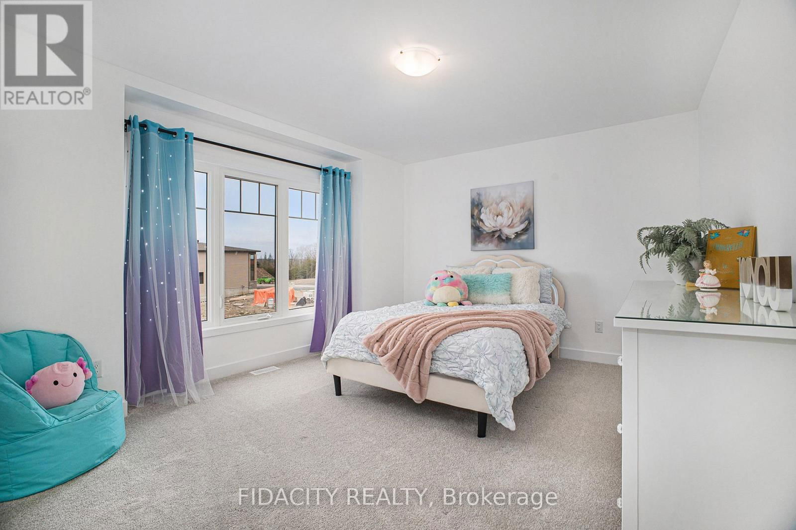 258 ANTLER COURT Image 25