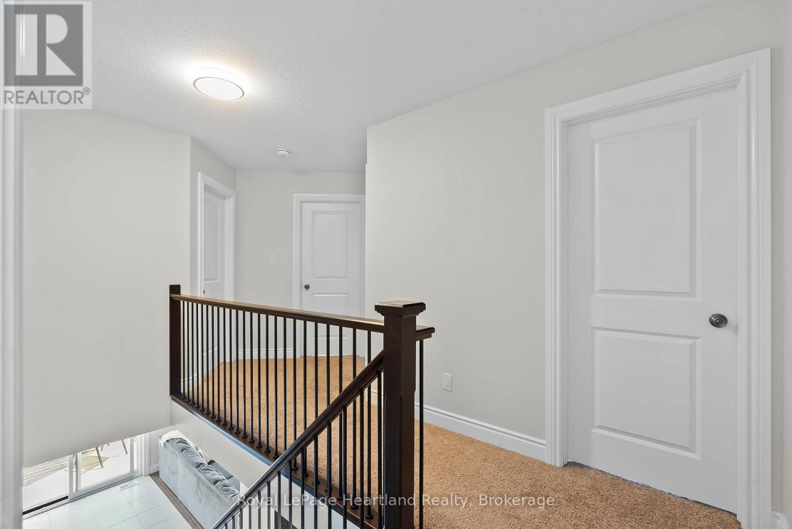 97 FORBES CRESCENT Image 29
